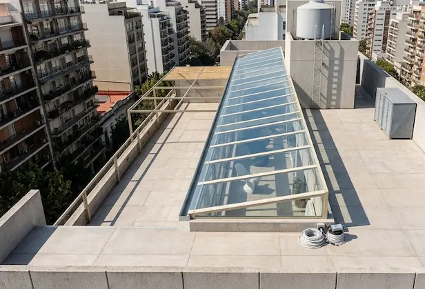 Obra cerramiento balcón